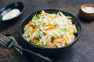 So stellen wir unseren Krautsalat selber her